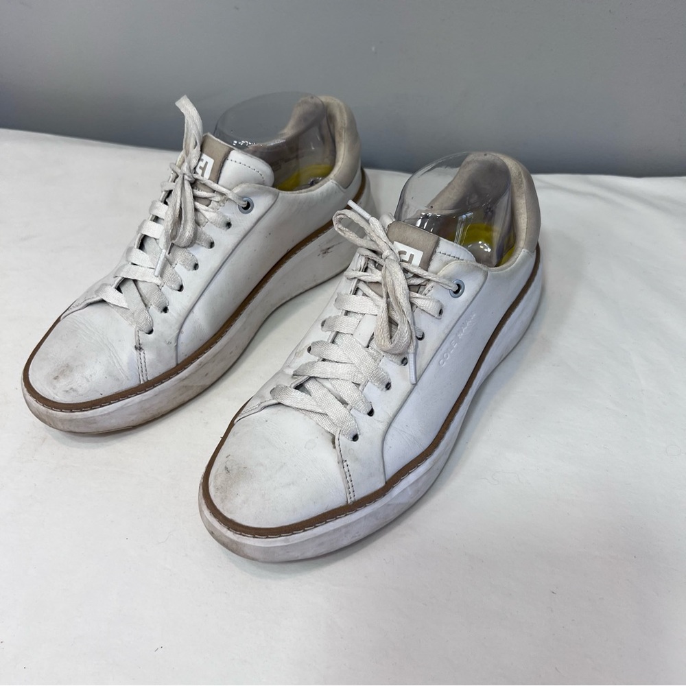 Cole Haan white GrandPrø Topspin sneakers. Size 8
